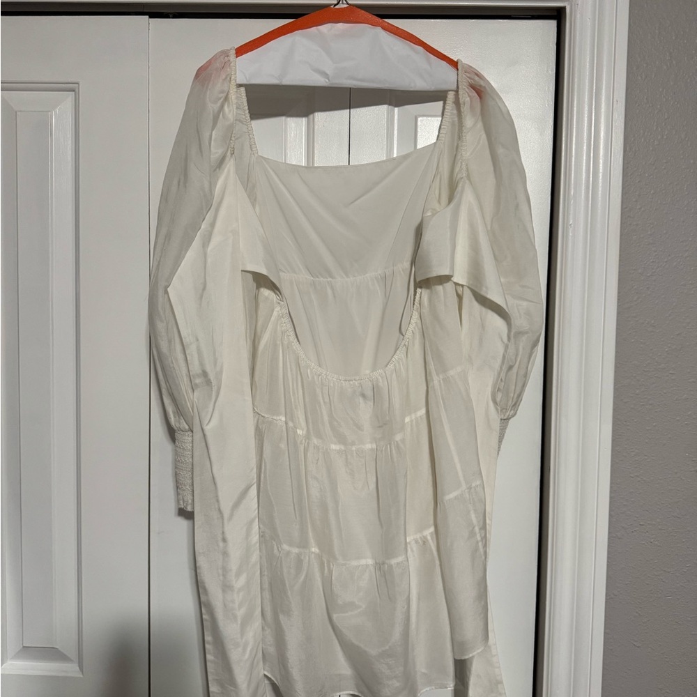 Alice + Olivia White Silk Long Sleeve Dress - Picture 8 of 12